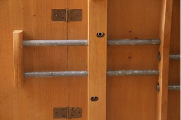 ヴィンテージ家具　イギリスビンテージ　ERCOL(アーコール)　エルム材　スクエアドロップリーフテーブル(バタフライテーブル)(R-045030)