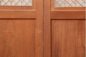 アンティーク建具　昭和中期　角麻(麻の葉)模様　優美な組子帯戸2枚セット(ガラス帯戸、板戸、引き戸、建具、組子)(R-045031)