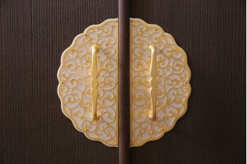 中古　加茂総桐箪笥　吉沢昭次　四方胴丸　中開き　衣装たんす(総桐たんす、着物タンス、整理たんす)(定価約135万円)(R-045039)