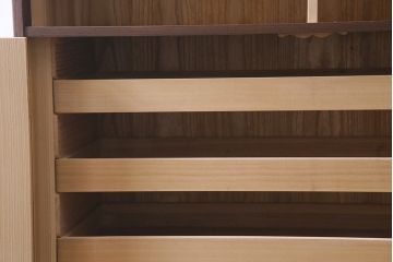 中古　加茂総桐箪笥　吉沢昭次　四方胴丸　中開き　衣装たんす(総桐たんす、着物タンス、整理たんす)(定価約135万円)(R-045039)