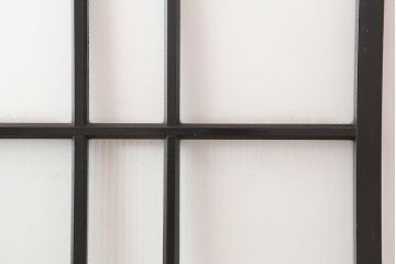アンティーク建具　昭和初期　漆塗り　凛とした上品さ漂うガラス戸2枚セット(引き戸)(R-045041)