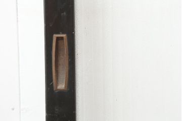 アンティーク建具　昭和初期　漆塗り　凛とした上品さ漂うガラス戸2枚セット(引き戸)(R-045041)