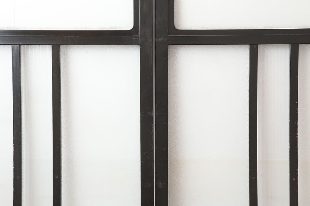 アンティーク建具　最高級　石川県産　総漆塗り　浮造り仕上げ　上品な雰囲気を演出するガラス戸4枚セット(引き戸、建具)(R-045043)