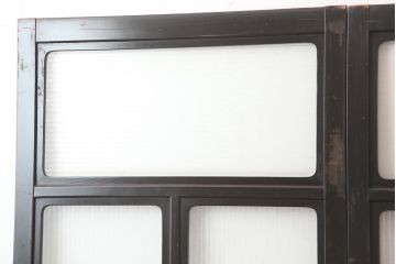 アンティーク建具　石川県産　総漆塗り　浮造り仕上げ　バイカラーが目を引く上品なガラス戸2枚セット(引き戸、建具)(R-045044)