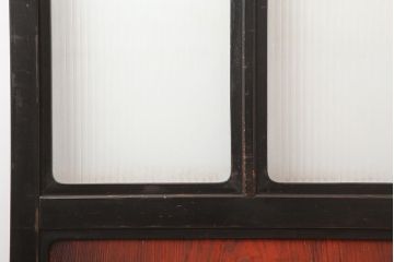 アンティーク建具　石川県産　総漆塗り　浮造り仕上げ　バイカラーが目を引く上品なガラス戸2枚セット(引き戸、建具)(R-045044)