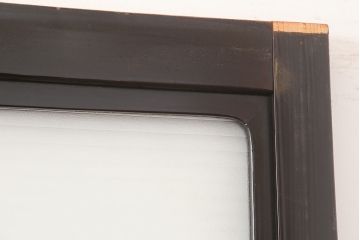 アンティーク建具　石川県産　総漆塗り　浮造り仕上げ　バイカラーが目を引く上品なガラス戸3枚セット(引き戸、建具)(R-045045)