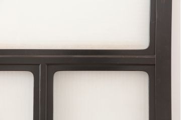 アンティーク建具　石川県産　総漆塗り　浮造り仕上げ　バイカラーが目を引く上品なガラス戸3枚セット(引き戸、建具)(R-045045)