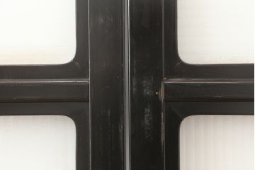 アンティーク建具　石川県産　総漆塗り　浮造り仕上げ　バイカラーが目を引く上品なガラス戸3枚セット(引き戸、建具)(R-045045)