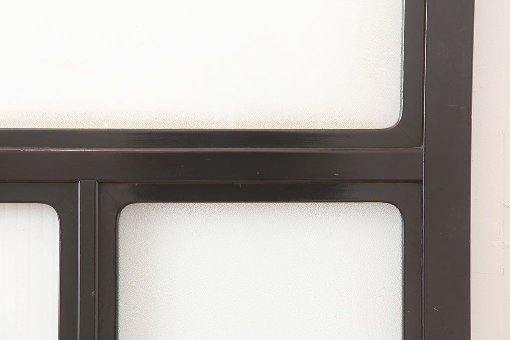 アンティーク建具　石川県産　総漆塗り　浮造り仕上げ　上品な空間作りにおすすめのガラス戸2枚セット(引き戸、建具)(R-045046)