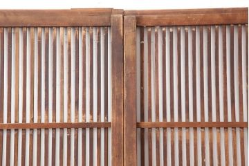 アンティーク建具　大正期　スライド裏障子　繊細な和の雰囲気漂う格子戸4枚セット(上げ下げ障子、引き戸)(R-045053)