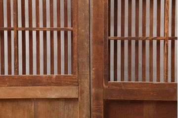 アンティーク建具　大正期　スライド裏障子　繊細な和の雰囲気漂う格子戸4枚セット(上げ下げ障子、引き戸)(R-045053)