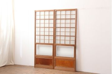 アンティーク建具　昭和中期　腰板ケヤキ材　レトロなガラス戸2枚セット(引き戸、建具)(R-045054)