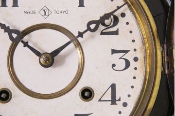 アンティーク時計　大正期　タカノ(高野精密工業)　手巻き式　落ち着いた雰囲気のシックな振り子時計(柱時計、壁掛け時計)(R-045056)