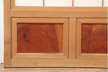 アンティーク建具　腰板ケヤキ材　裏障子付き　高級感のある格子戸2枚セット(引き戸、ガラス帯戸、建具)(R-045070)