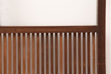 アンティーク建具　昭和初期　木味たっぷりな趣のある格子戸2枚セット(引き戸、建具)(R-045075)