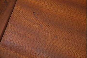 アンティーク家具　古材ケヤキ一枚板　鉄脚リメイク　個性的なデザインが魅力のサイドテーブル(センターテーブル、ベンチ、飾り台)(R-045083)