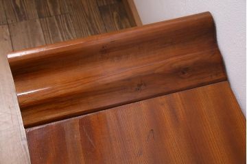 アンティーク家具　古材ケヤキ一枚板　鉄脚リメイク　個性的なデザインが魅力のサイドテーブル(センターテーブル、ベンチ、飾り台)(R-045083)