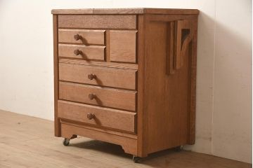 ヴィンテージ家具　ナラ材　画材入れとして使われていたキャスター付きワゴン(バタフライトロリー、ビンテージ)(R-045086)