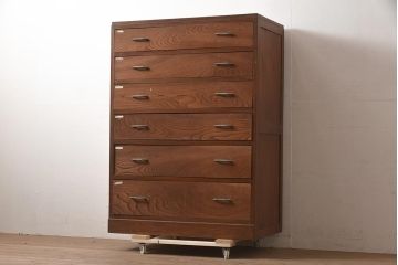 アンティーク家具　昭和中期　前面栗材　シンプルなつくりの6段チェスト(引き出し、和タンス)(R-045087)