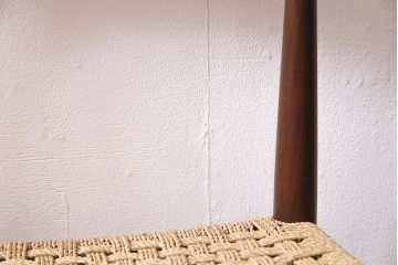 ヴィンテージ家具　北欧ビンテージ　チーク材　丁寧に編み込まれた座面が魅力のダイニングチェア(椅子、デスクチェア)(R-045092)