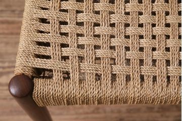 ヴィンテージ家具　北欧ビンテージ　チーク材　丁寧に編み込まれた座面が魅力のダイニングチェア(椅子、デスクチェア)(R-045092)