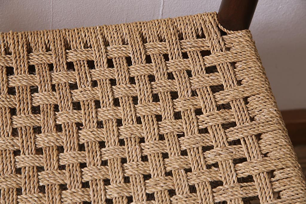 ヴィンテージ家具　北欧ビンテージ　チーク材　丁寧に編み込まれた座面が魅力のダイニングチェア(椅子、デスクチェア)(R-045092)