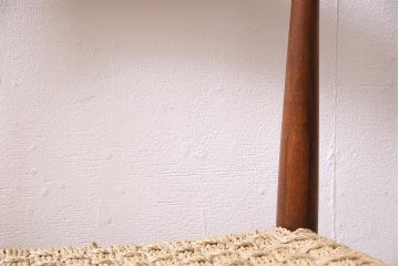 ヴィンテージ家具　北欧ビンテージ　チーク材　丁寧に編み込まれた座面が魅力のダイニングチェア(椅子、デスクチェア)(R-045094)