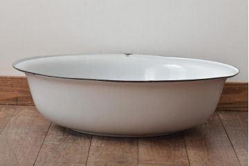 ビンテージ　琺瑯　洗面器　大きなホーローたらい(ほうろう、手洗い桶、ボウル、タライ)(R-045098)