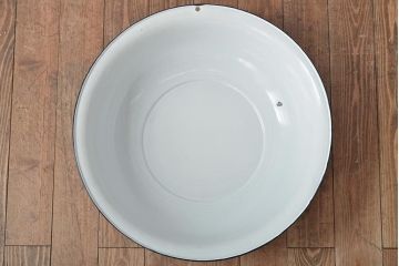 ビンテージ　琺瑯　洗面器　大きなホーローたらい(ほうろう、手洗い桶、ボウル、タライ)(R-045098)