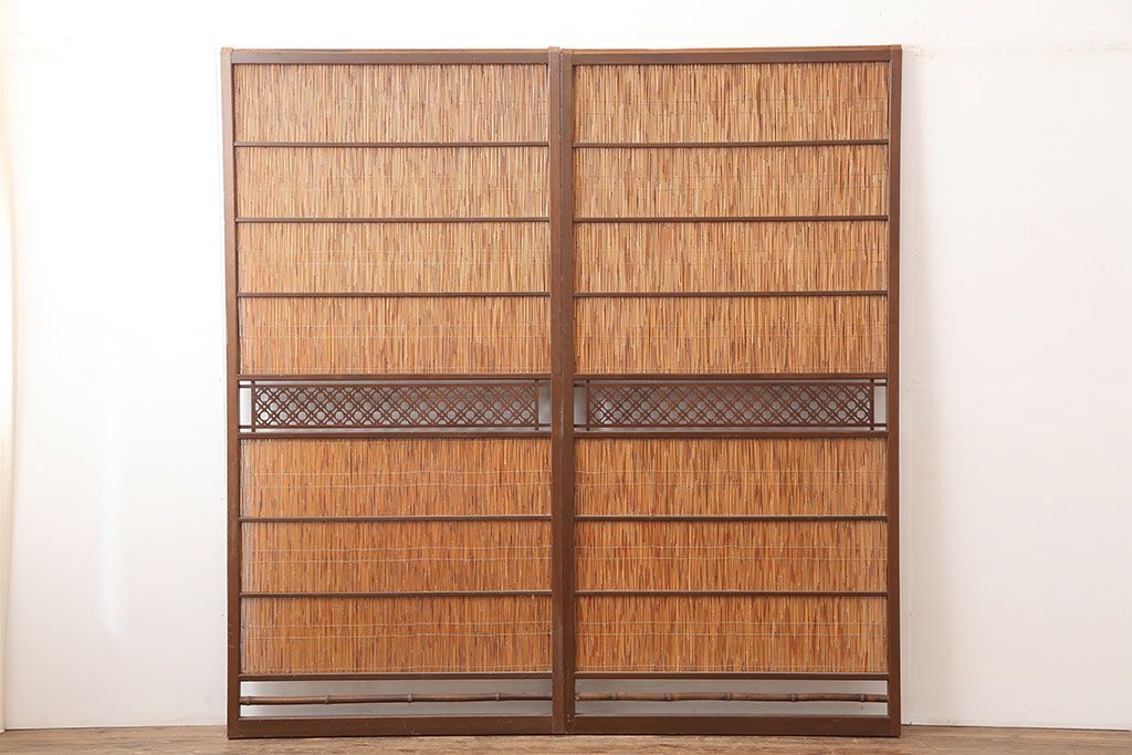 アンティーク建具　昭和中期　組子入り　涼しげな空間作りにおすすめの御簾戸2枚セット(簾戸、簀戸、葭戸、夏障子、夏戸、葦戸)(R-045116)