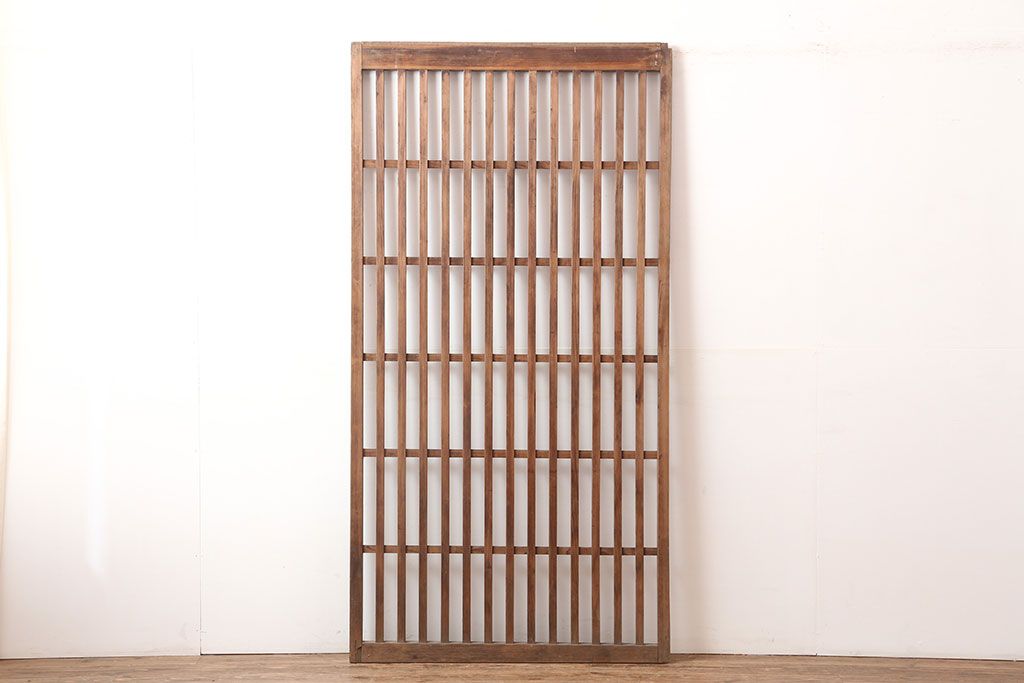 アンティーク建具　昭和初期　古い木の味わいが魅力の荒格子戸1枚(引き戸、建具)(R-045120)