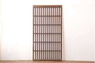 アンティーク建具　昭和初期　古い木の味わいが魅力の荒格子戸1枚(引き戸、建具)(R-045120)