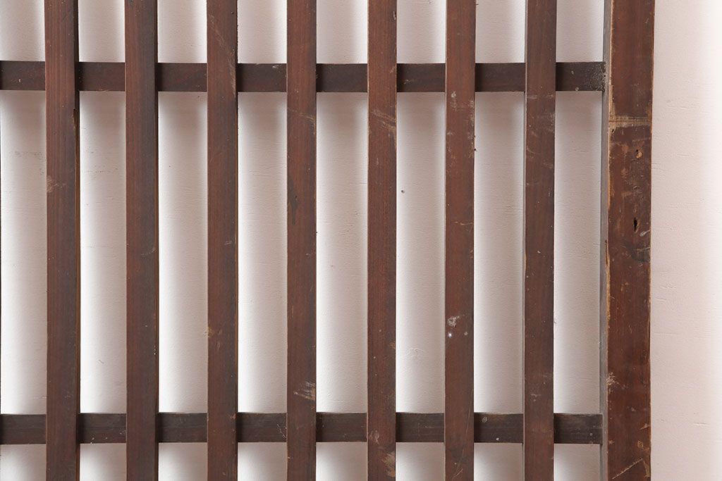 アンティーク建具　昭和初期　古い木の味わいが魅力の荒格子戸1枚(引き戸、建具)(R-045120)