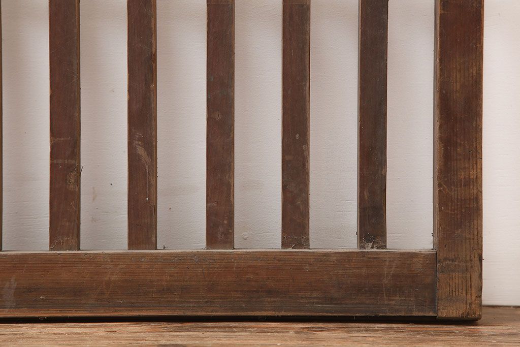 アンティーク建具　昭和初期　古い木の味わいが魅力の荒格子戸1枚(引き戸、建具)(R-045120)