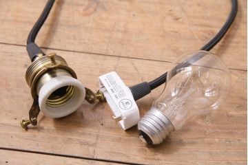 ビンテージ照明　戦前　レトロな平笠シェードの吊り下げ照明(ペンダントライト、天井照明、電笠)(R-045121)