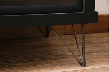 アンティーク家具　大正昭和初期　リメイク　メンズライクなお部屋におすすめの脚付きリビングボード(収納棚、戸棚、テレビ台)(R-045131)