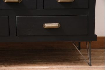 アンティーク家具　昭和初期　リメイク　モールガラス入り　ダークトーンがおしゃれな脚付きリビングボード(収納棚、戸棚、テレビ台)(R-045132)