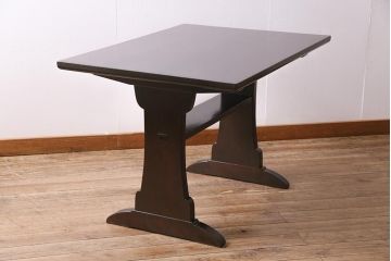 ヴィンテージ家具　松本民芸家具　別注品　落ち着いた大人の空間作りにおすすめのダイニングテーブル(2人掛け、ビンテージ)(R-045135)