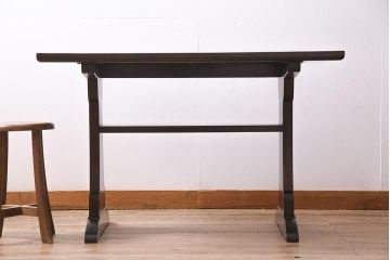 ヴィンテージ家具　松本民芸家具　別注品　落ち着いた大人の空間作りにおすすめのダイニングテーブル(2人掛け、ビンテージ)(R-045135)
