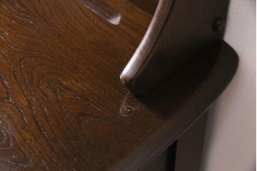 ヴィンテージ家具　イギリスビンテージ　ERCOL(アーコール)　Old Colonial(オールドコロニアル)　気品と風格が漂うカップボード(本棚、ブックシェルフ、食器棚)(R-045136)