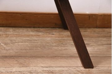 アンティーク家具　昭和レトロ　折りたたみ式　古い木の質感が味わい深い踏み台(花台)(R-045142)