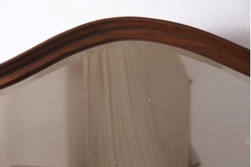 アンティーク家具　イギリスアンティーク　マホガニー材　ミラーバック　品の良い象眼細工入りのキャビネット(飾り棚、収納棚)(R-045147)