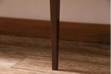 アンティーク家具　イギリスアンティーク　マホガニー材　ミラーバック　品の良い象眼細工入りのキャビネット(飾り棚、収納棚)(R-045147)