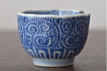 幕末〜明治　伊万里焼　成化年製　蛸唐草文向付4客(猪口、酒器)(R-045150)