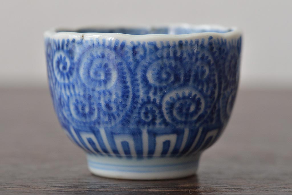 幕末〜明治　伊万里焼　成化年製　蛸唐草文向付4客(猪口、酒器)(R-045150)