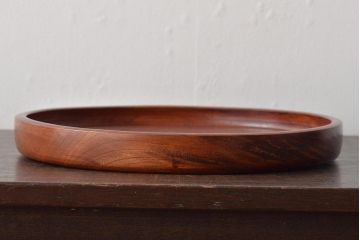 アンティーク雑貨　昭和初期　ケヤキ材製　明るい木色と木目が味わい深い丸盆(欅、トレー、お盆)(R-045151)