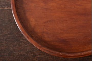 アンティーク雑貨　昭和初期　ケヤキ材製　明るい木色と木目が味わい深い丸盆(欅、トレー、お盆)(R-045151)