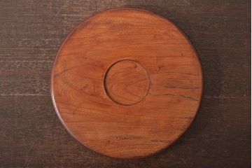 アンティーク雑貨　昭和初期　ケヤキ材製　明るい木色と木目が味わい深い丸盆(欅、トレー、お盆)(R-045151)