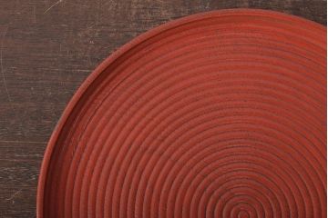 明治〜大正　朱塗　轆轤目欅　丸盆(ケヤキ、渦巻、根来?)(R-045152)