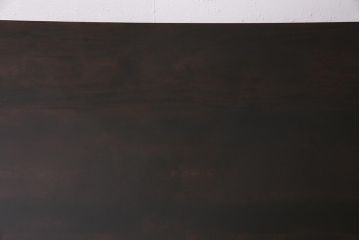 ビンテージ　松本民芸家具　洗練された佇まいが魅力の棚付きダイニングテーブル(食卓)(R-045169)
